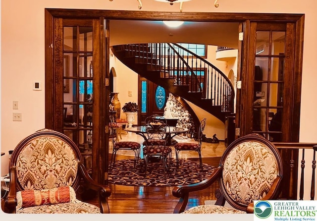 459 Mount Pleasant Rd, Washington Twp, PA 18013 - stairs featuring wood finished floors and arched walkways