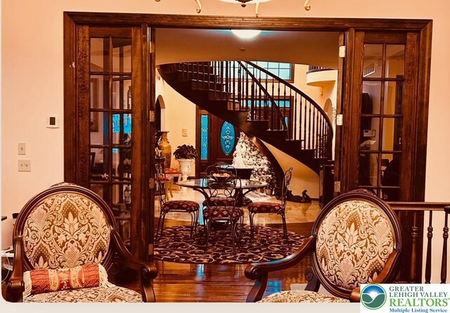 459 Mount Pleasant Rd, Washington Twp, PA 18013 - stairway featuring wood finished floors and arched walkways