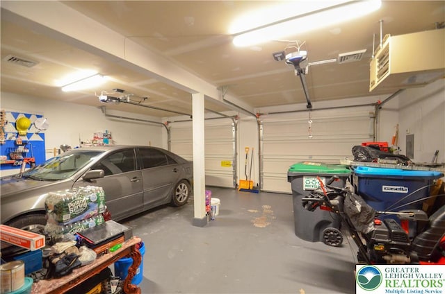 1214 Shadblow Rd, Tobyhanna Twp, PA 18346 - garage with a garage door opener