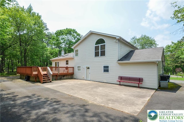 1214 Shadblow Rd, Tobyhanna Twp, PA 18346 - rear view of property with a deck