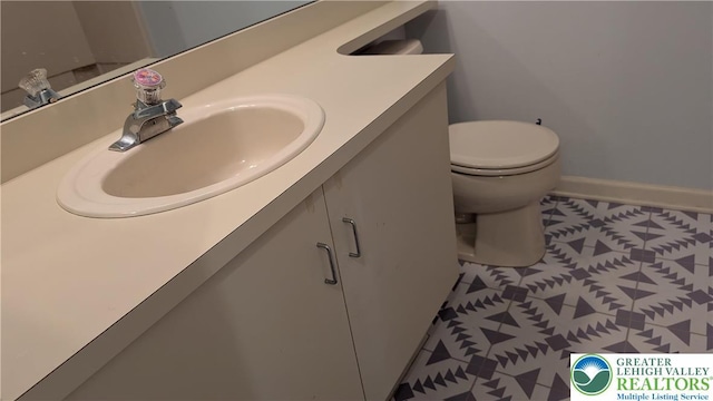 1926 Delancey St, Hellertown Borough, PA 18055 - bathroom featuring vanity and toilet