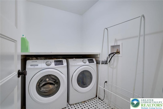 9436 Juniper Dr, Tobyhanna Twp, PA 18466 - washroom with independent washer and dryer