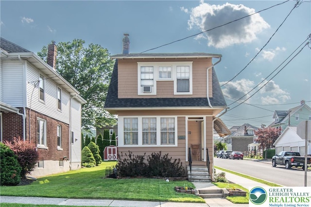 600 S Hoffert St, Fountain Hill Boro, PA 18015 - view of front of property featuring a front yard and a shingled roof