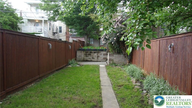 139 N 11th St, Allentown City, PA 18102 - view of fenced backyard