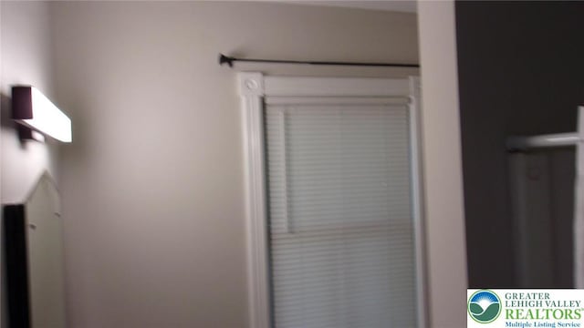 139 N 11th St, Allentown City, PA 18102 - view of bathroom