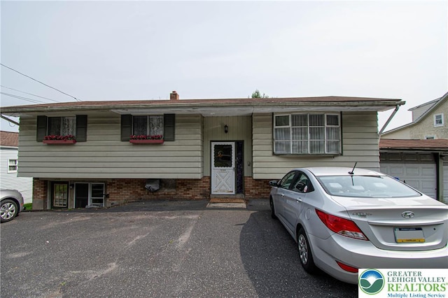 1208 E Susquehanna St, Salisbury Twp, PA 18103 - raised ranch with brick siding