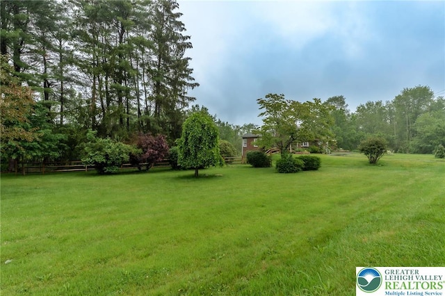 1571 Penn Dr, West Penn Twp, PA 18211 - view of yard