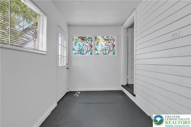 834 Bushkill St, Easton, PA 18042 - view of unfurnished sunroom