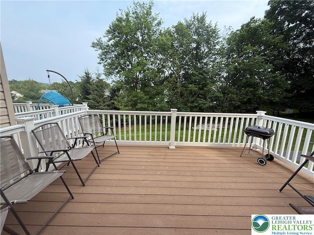 23 Yellow Rose Ln, Easton, PA 18045 - wooden terrace with grilling area