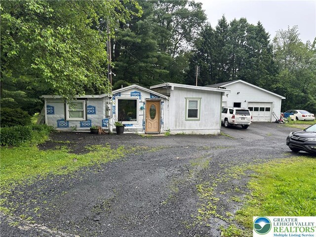 3538 Mountain Rd, Washington Twp, PA 18080 - photo 13