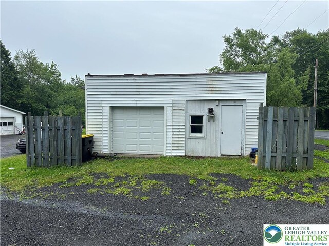 3538 Mountain Rd, Washington Twp, PA 18080 - photo 17