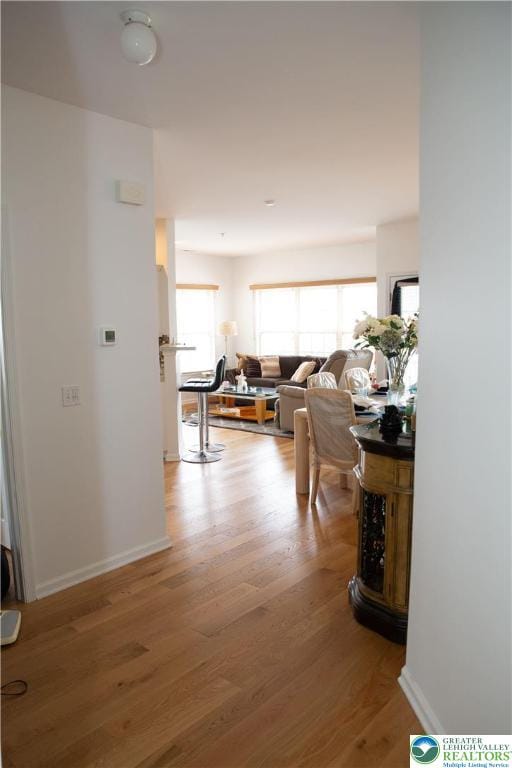 607 Prestwick Dr, Williams Twp, PA 18042 - hallway featuring wood finished floors and baseboards