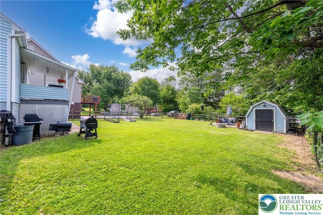 103 A St, Wind Gap Boro, PA 18091 - fenced backyard featuring a shed and view of wooded area