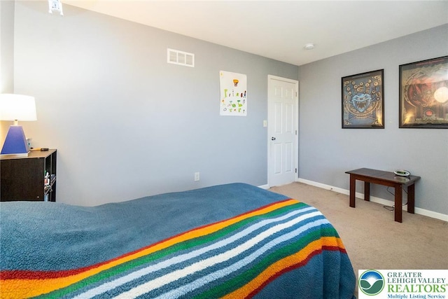 21 Millbrook Ct, Palmer Twp, PA 18045 - bedroom featuring carpet and baseboards