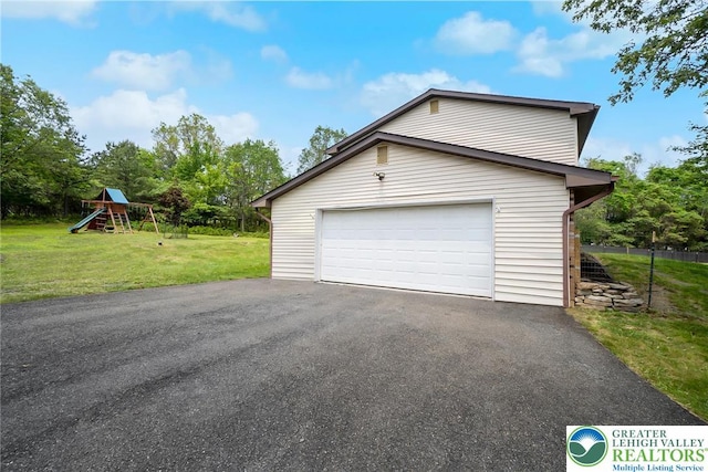 2227 Cheyenne Dr, Tunkhannock Township, PA 18610 - view of detached garage