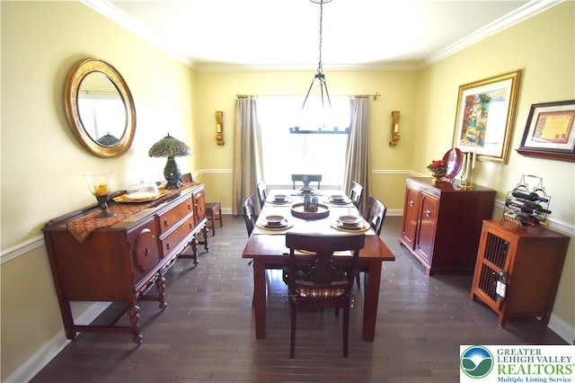4323 Saratoga Dr, Lower Nazareth Twp, PA 18020 - dining space with crown molding and dark wood finished floors