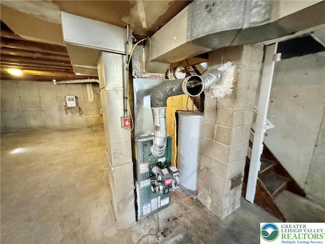 909 Genesee St, Allentown City, PA 18103 - utilities featuring water heater