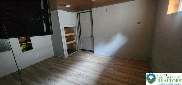 2463 Hillside Ave, Wilson Boro, PA 18042 - empty room featuring wood finished floors