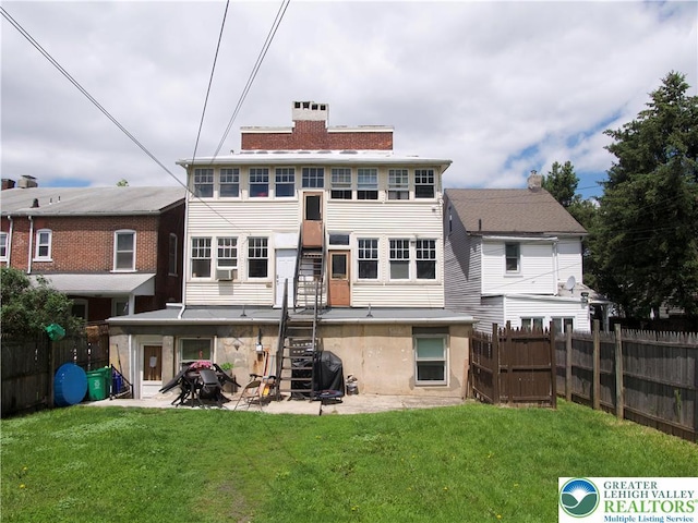 266 E Walnut St, Allentown City, PA 18109 - rear view of house featuring a patio area
