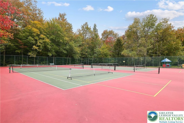 119 Tenicum Trl, Coolbaugh Twp, PA 18347 - view of tennis court featuring community basketball court