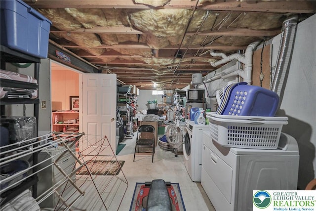 106 Fernwood Dr, Forks Twp, PA 18040 - unfinished below grade area featuring washer and dryer