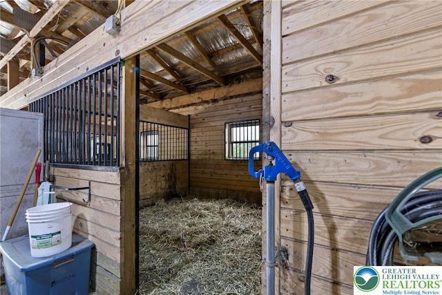 3670 N Dogwood Rd, Lehigh Twp, PA 18038 - view of horse barn