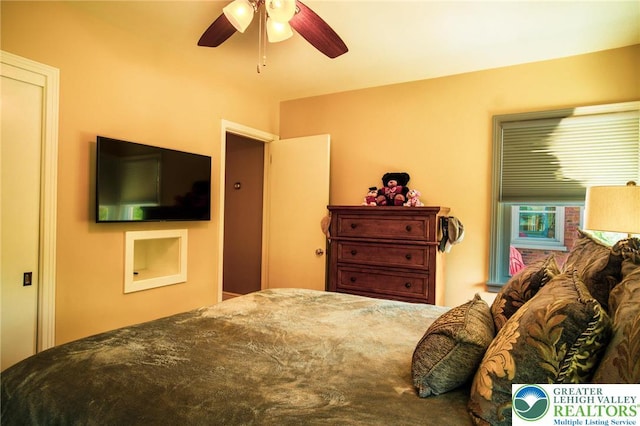 6790 Fairview Ave, Lower Mt Bethel Twp, PA 18013 - bedroom with ceiling fan