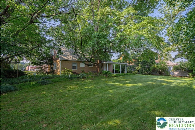 3344 Winchester Rd, Allentown City, PA 18104 - view of green lawn