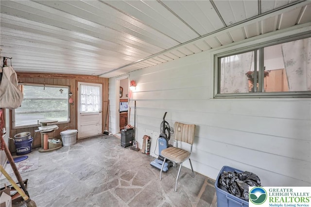 60 Maple Dr, Lower Towamensing Tp, PA 18071 - view of sunroom / solarium