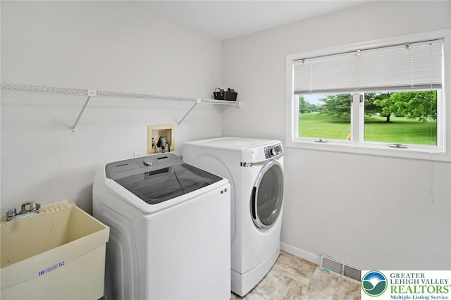 75 Marshall Run, Allen Twp, PA 18067 - washroom featuring washing machine and dryer and baseboards