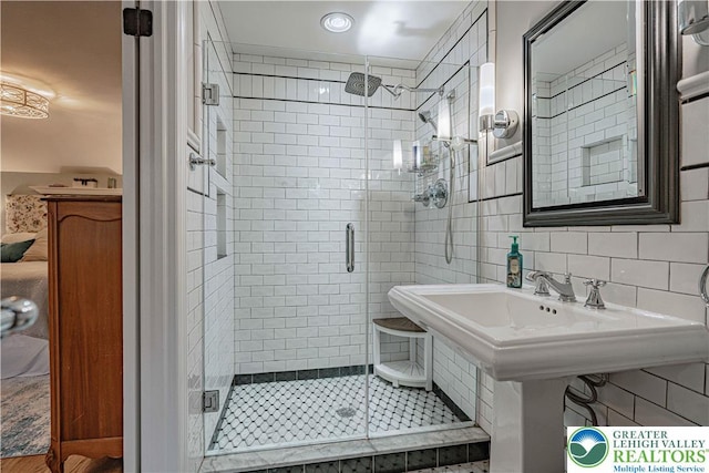 326 N Main St, Allentown City, PA 18104 - full bathroom featuring a stall shower