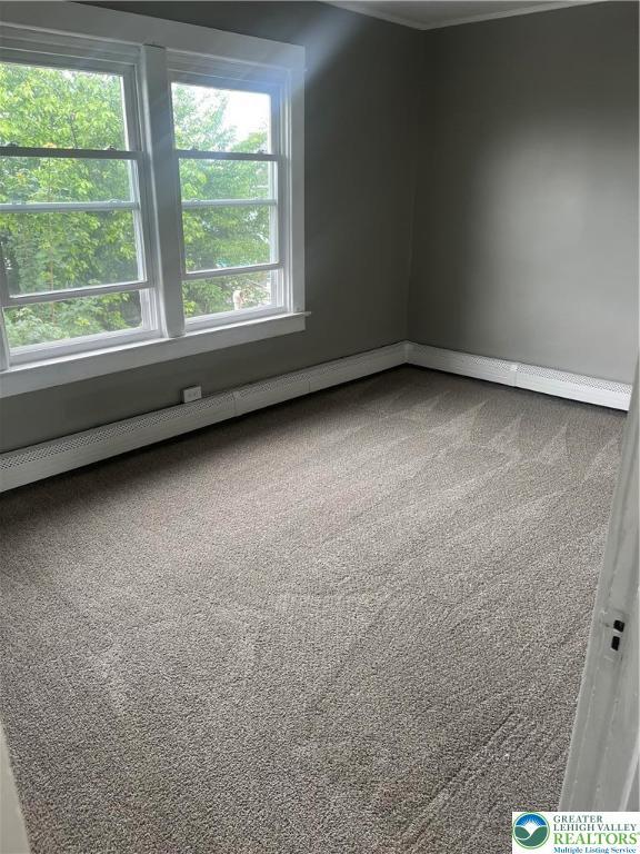 827 Louis St, Easton, PA 18042 - spare room featuring carpet and baseboards
