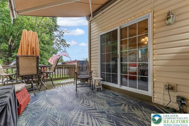 617 Lehigh Gap St, Walnutport Boro, PA 18088 - view of patio / terrace