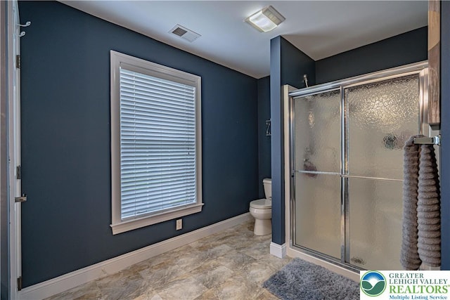 6532 Forest Knoll Ct, Upper Macungie Twp, PA 18106 - full bathroom with a stall shower