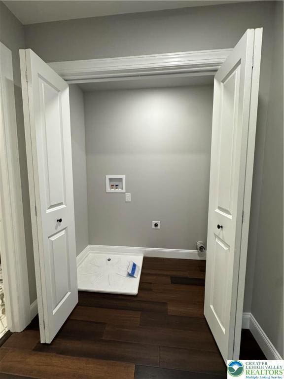 211 Maxatawny Dr, Coolbaugh Twp, PA 18347 - laundry room featuring washer hookup, electric dryer hookup, and dark wood-style floors