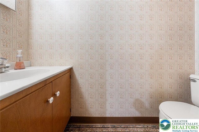 1411 Linden St, Bethlehem City, PA 18018 - bathroom with vanity and toilet