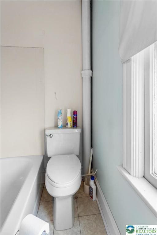 170 S Whitfield St, Nazareth Boro, PA 18064 - full bath featuring tile patterned floors and a tub