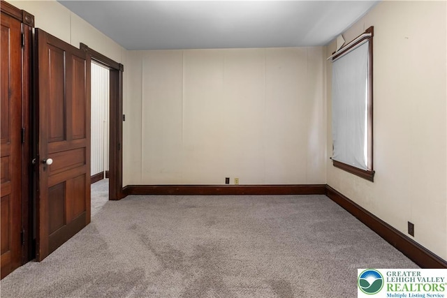 170 S Whitfield St, Nazareth Boro, PA 18064 - unfurnished bedroom featuring carpet