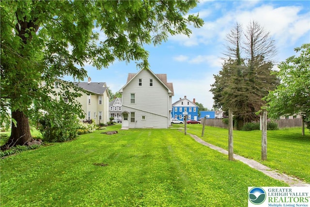 170 S Whitfield St, Nazareth Boro, PA 18064 - view of yard