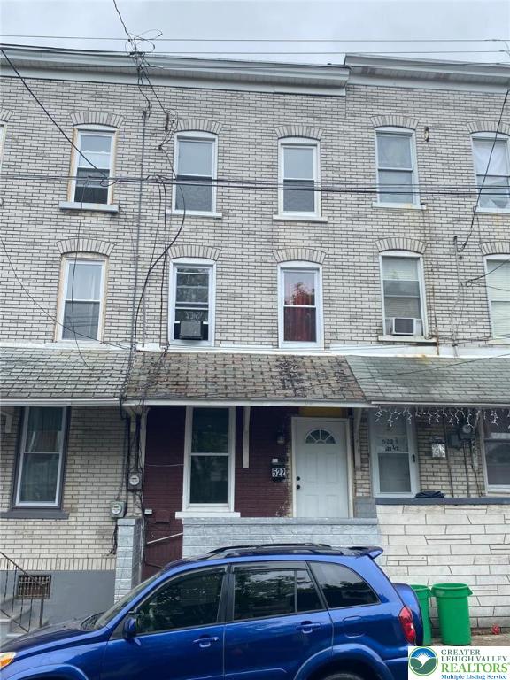 522 N Jordan St, Allentown City, PA 18102 - townhome / multi-family property with brick siding