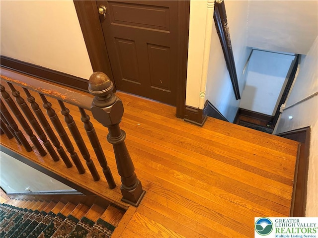 713 E 5th St, Bethlehem City, PA 18015 - stairway with hardwood / wood-style floors