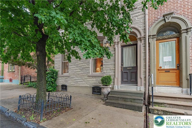 407 N 8th St, Allentown City, PA 18102 - entrance to property with stone siding