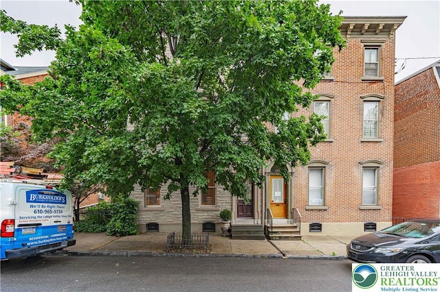 407 N 8th St, Allentown City, PA 18102 - view of front of house with entry steps and brick siding
