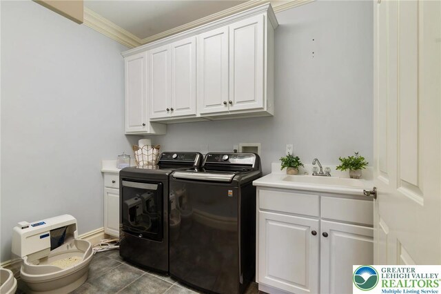 2051 Forge Run, Bethlehem City, PA 18015 - washroom with washing machine and clothes dryer, cabinet space, and crown molding