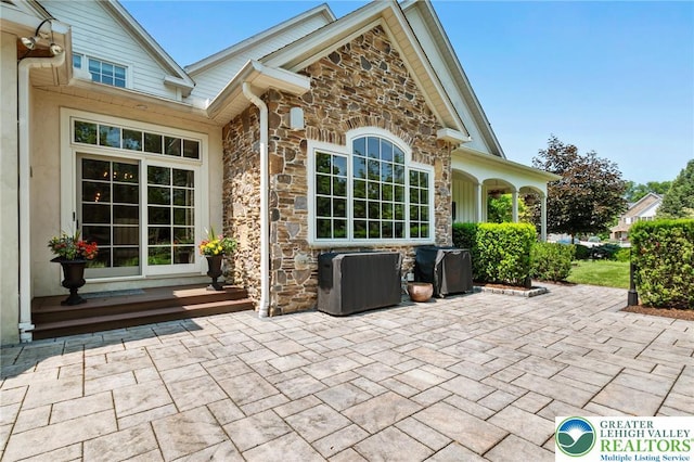 2051 Forge Run, Bethlehem City, PA 18015 - view of patio / terrace