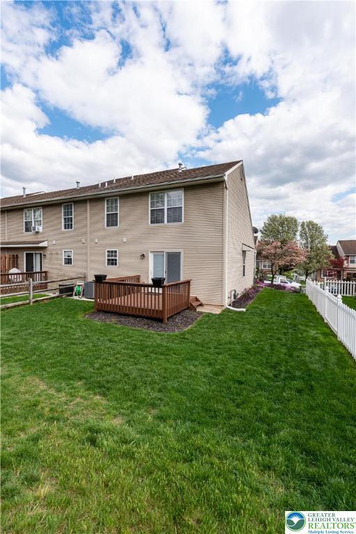 2657 Anthony Ct, Palmer Twp, PA 18045 - rear view of house featuring a fenced backyard and a deck