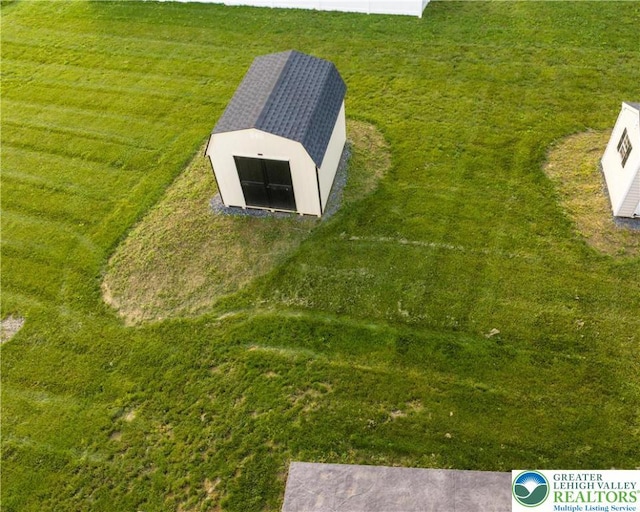 403 Lock Dr, Allen Twp, PA 18067 - view of yard