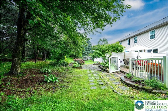 1778 Pinewind Dr, Alburtis Boro, PA 18011 - view of yard