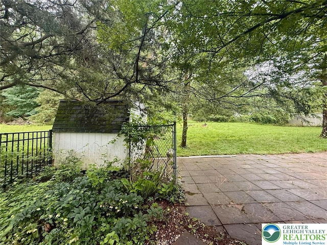 737 Frost Hollow Rd, Easton, PA 18040 - view of patio featuring a shed