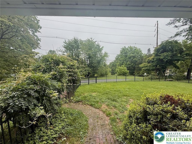 737 Frost Hollow Rd, Easton, PA 18040 - view of yard